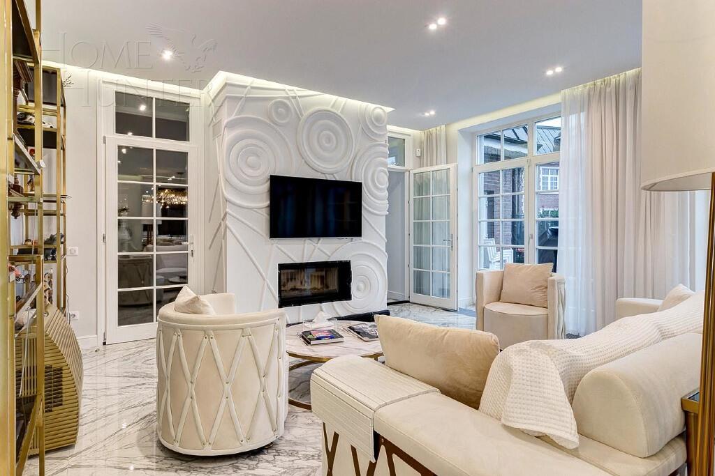 3-этажный коттедж 550 м² с отделкой
