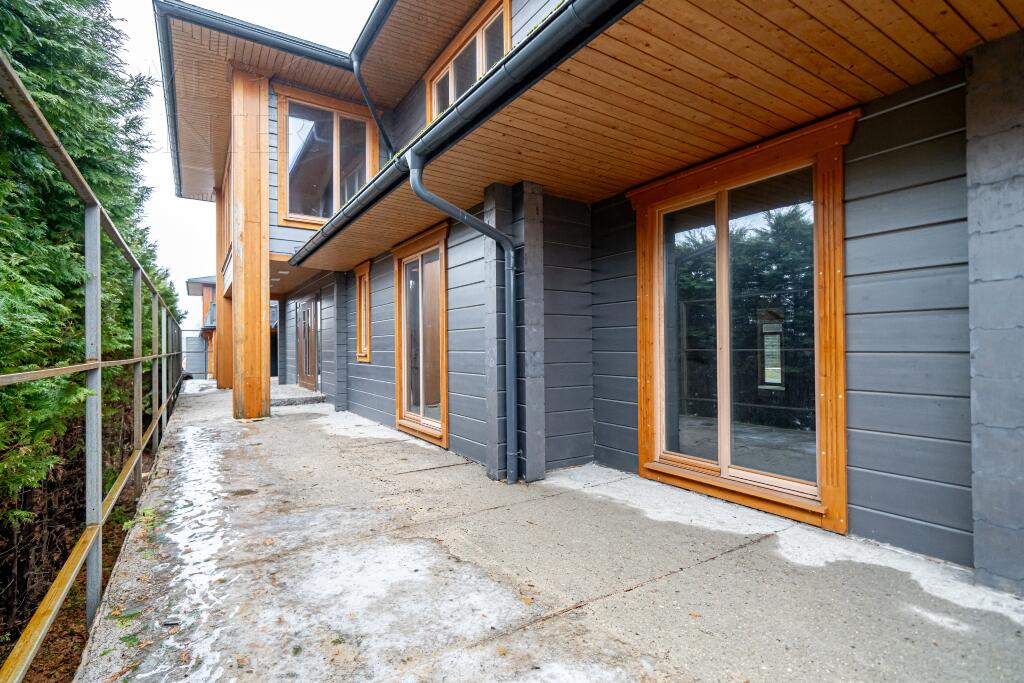 2-этажный коттедж 1 250 м² без отделки