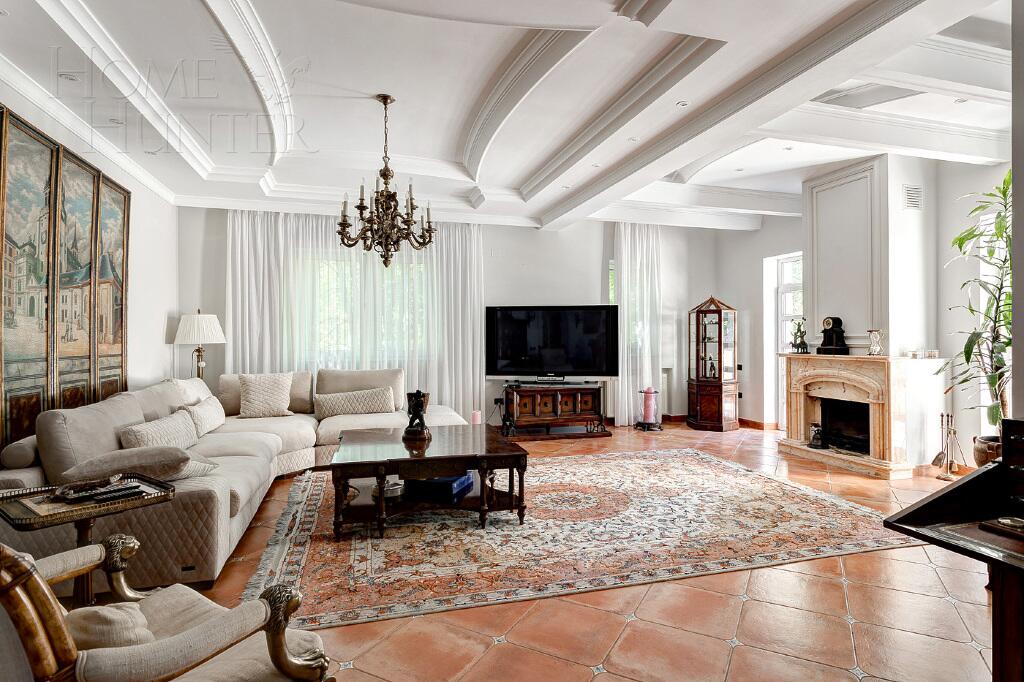 2-этажный коттедж 850 м² с отделкой