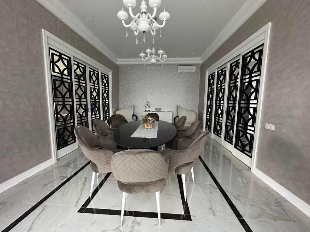 2-этажный коттедж 700 м² с отделкой