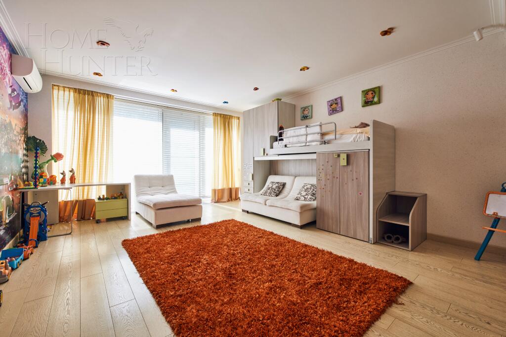 2-этажный коттедж 835 м² с отделкой