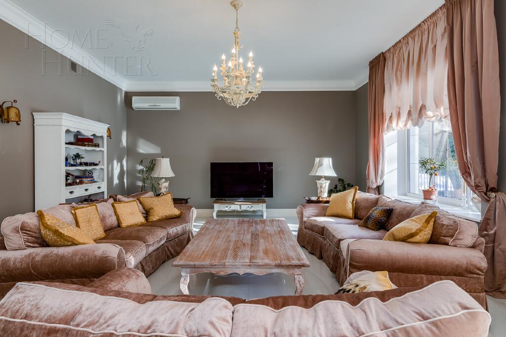 2-этажный коттедж 732 м² с отделкой