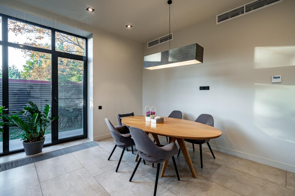 2-этажный коттедж 450 м² с отделкой