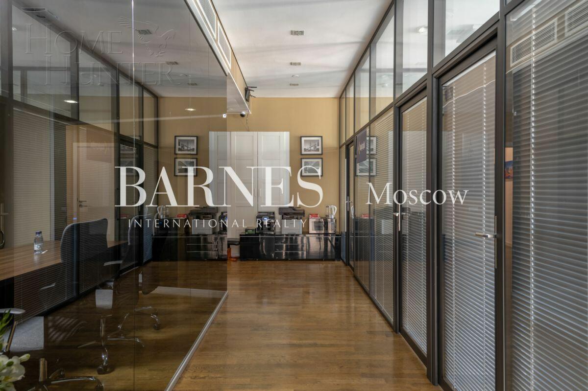 3-КОМН. АПАРТАМЕНТЫ С ОТДЕЛКОЙ 218.9 М² НА 23 ЭТАЖЕ