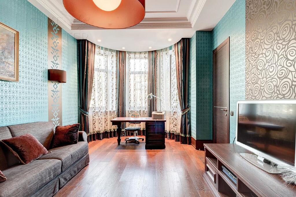 2-этажный коттедж 550 м² с отделкой