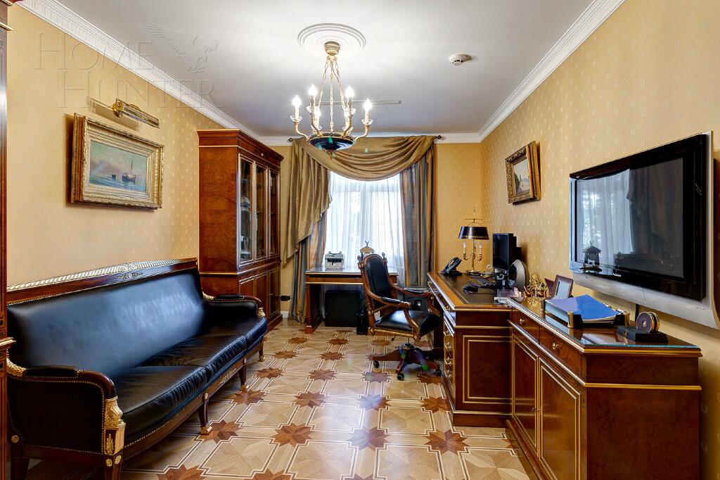 2-этажный коттедж 782.7 м² с отделкой