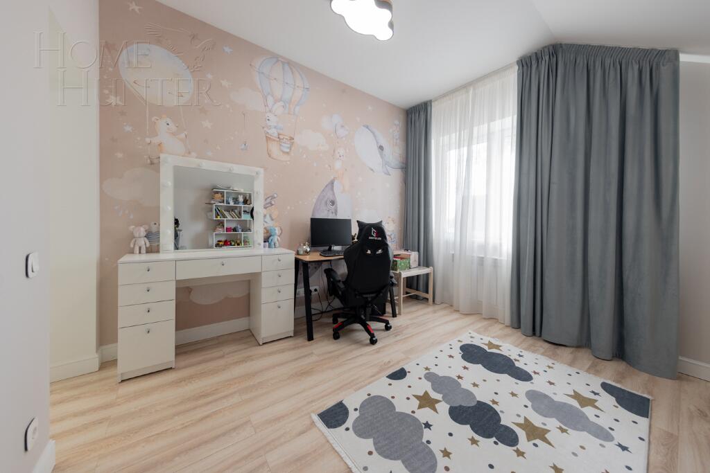 2-этажный коттедж 350 м² с отделкой