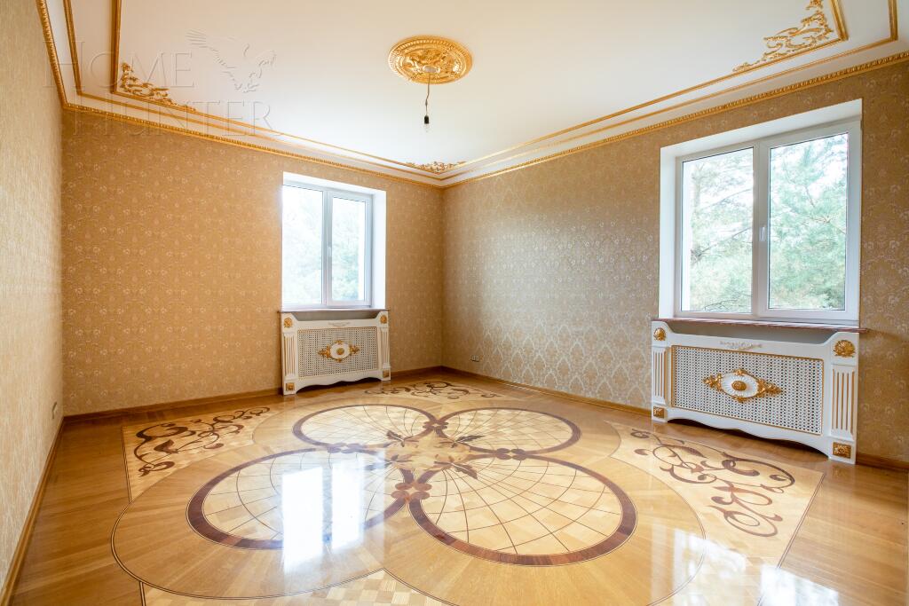 2-этажный коттедж 750 м² с отделкой