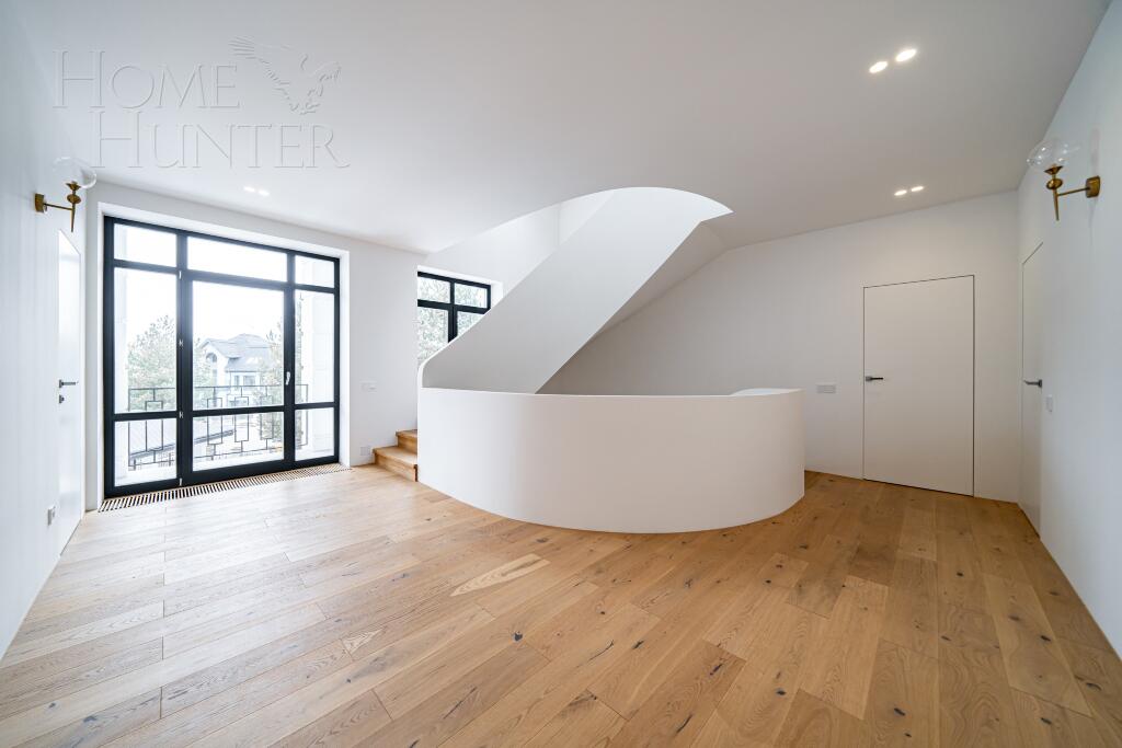 2-этажный коттедж 530 м² с отделкой