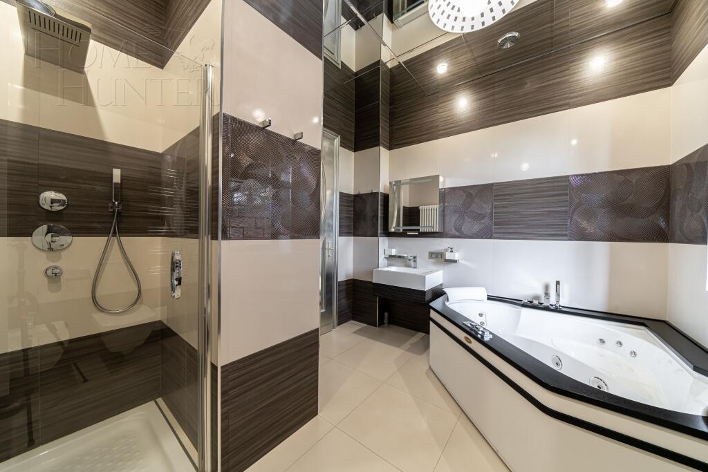 2-этажный коттедж 745 м² с отделкой