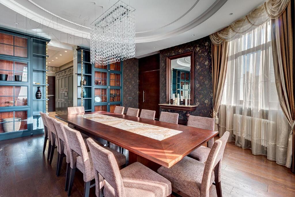 2-этажный коттедж 550 м² с отделкой