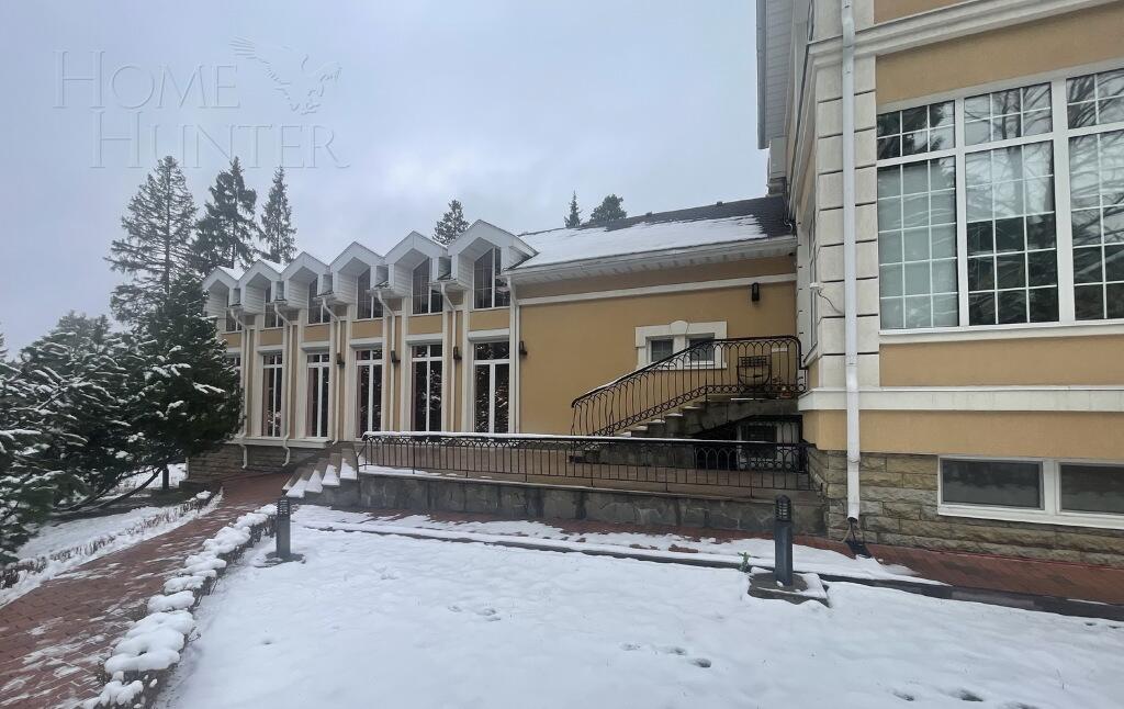 2-этажный коттедж 769 м² с отделкой