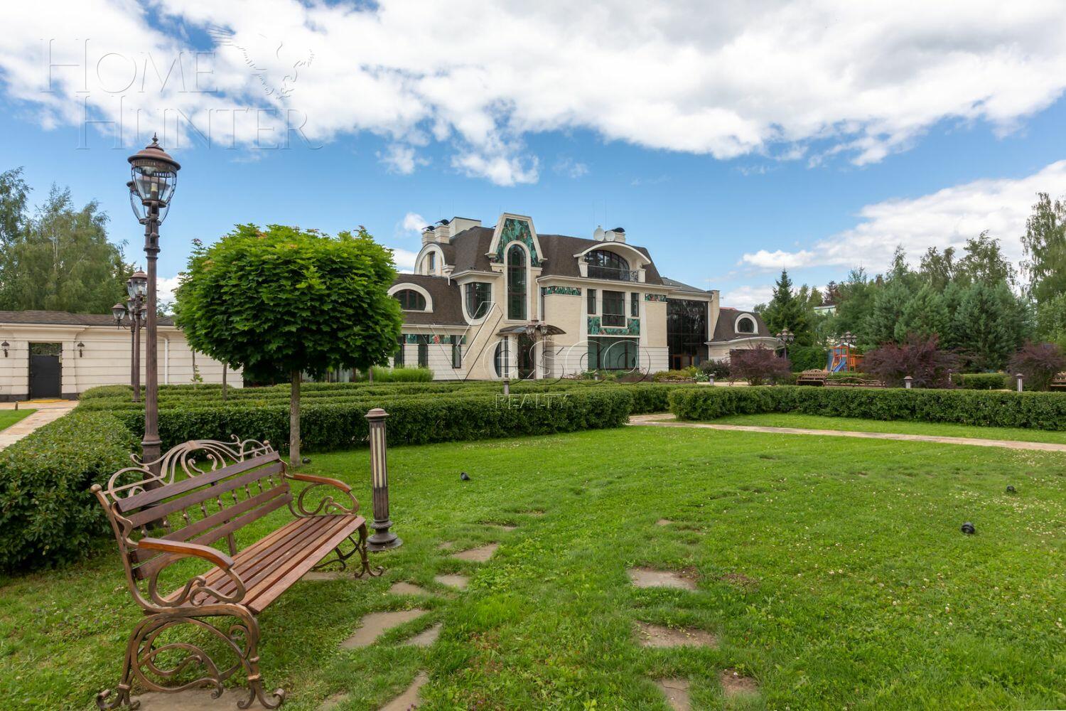 2-этажный коттедж 1 832 м² с отделкой