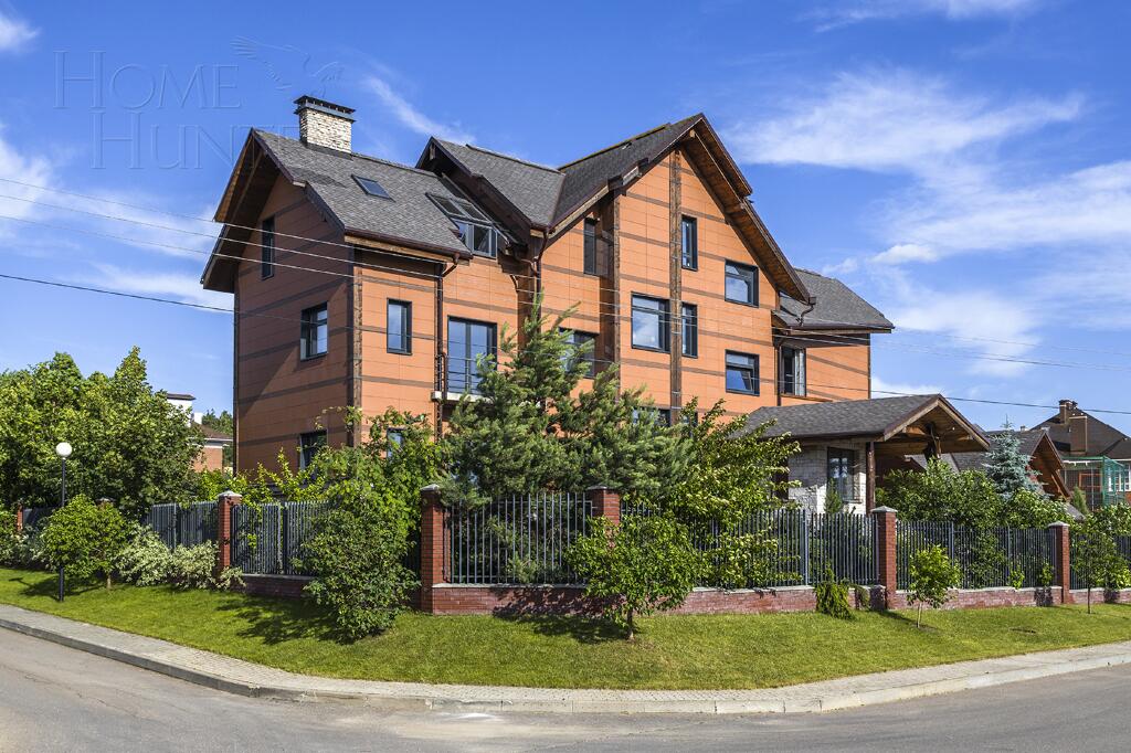 2-этажный коттедж 850 м² без отделки