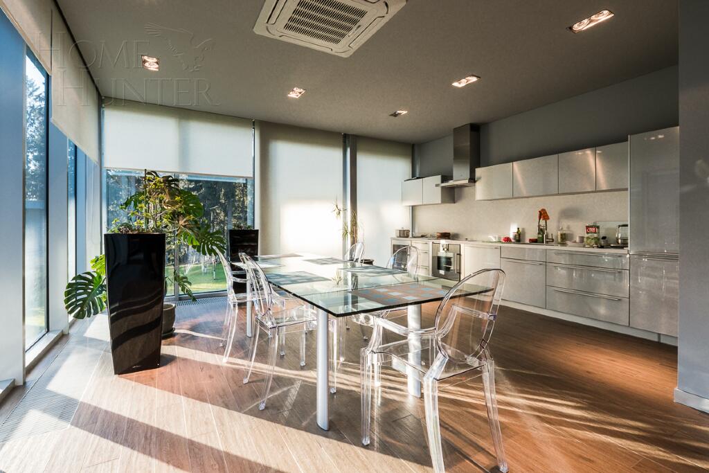 2-этажный коттедж 1 230 м² с отделкой