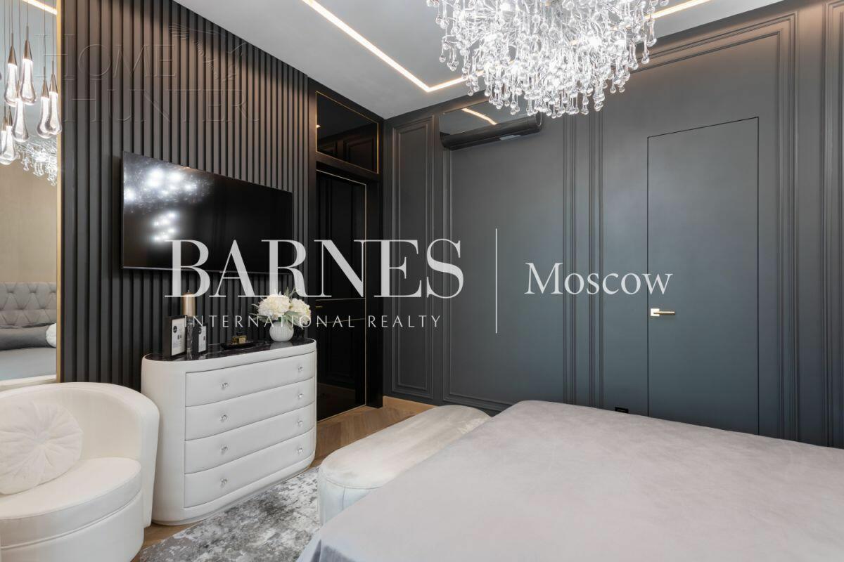 3-КОМН. КВАРТИРА С ОТДЕЛКОЙ 103 М² НА 3 ЭТАЖЕ