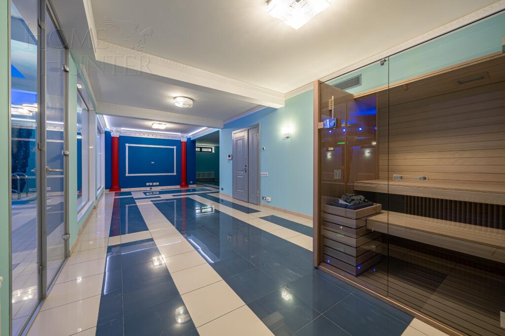 2-этажный коттедж 745 м² с отделкой