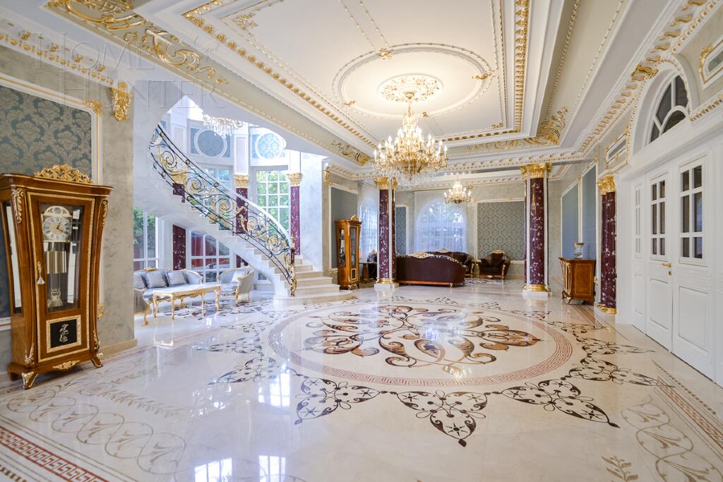 2-этажный коттедж 1 800 м² с отделкой