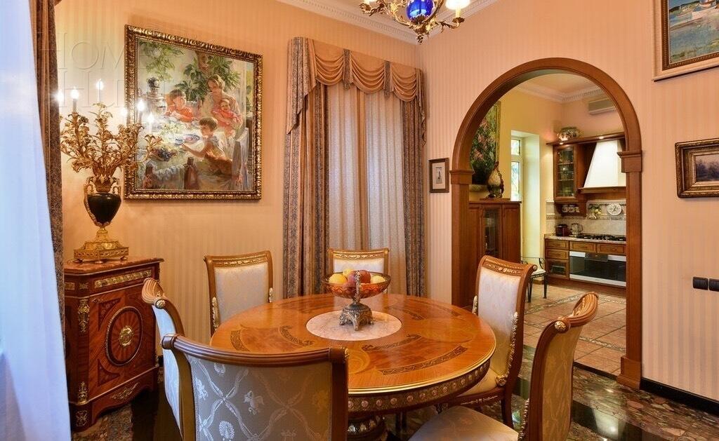 2-этажный коттедж 490 м² с отделкой