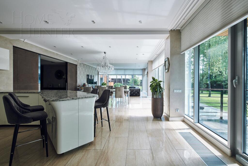 2-этажный коттедж 835 м² с отделкой