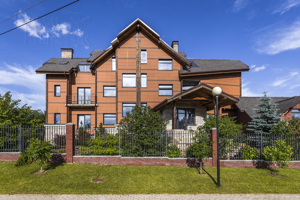 2-этажный коттедж 850 м² без отделки