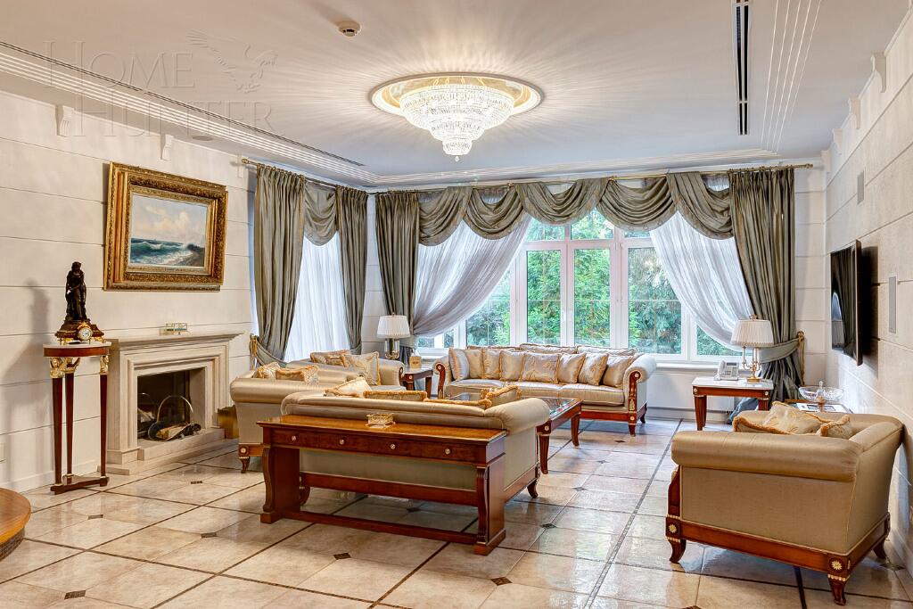 2-этажный коттедж 782.7 м² с отделкой