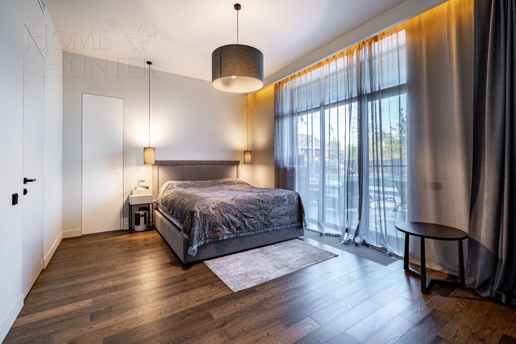 2-этажный коттедж 450 м² с отделкой