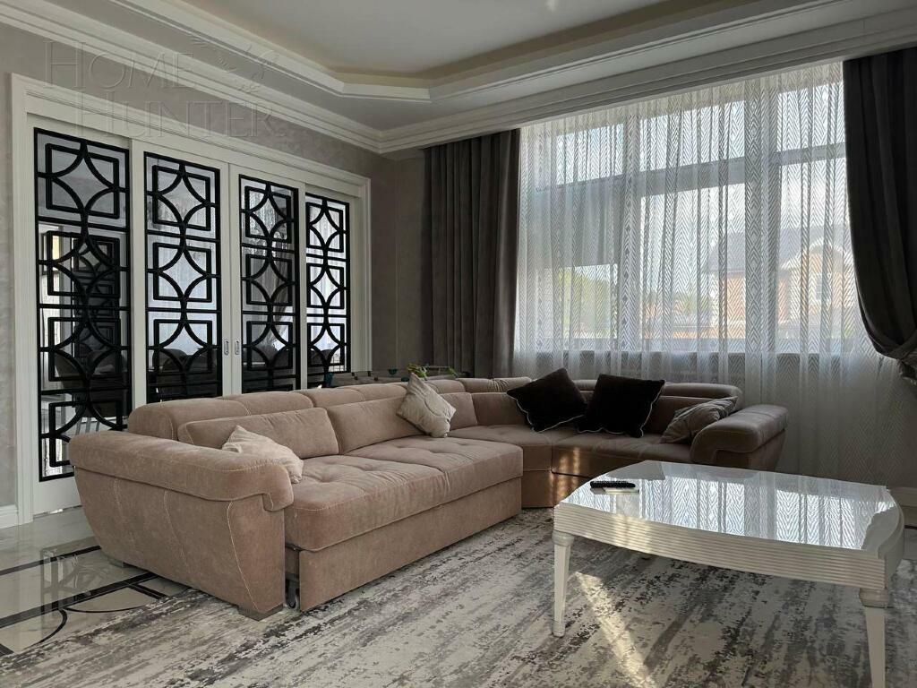 2-этажный коттедж 700 м² с отделкой