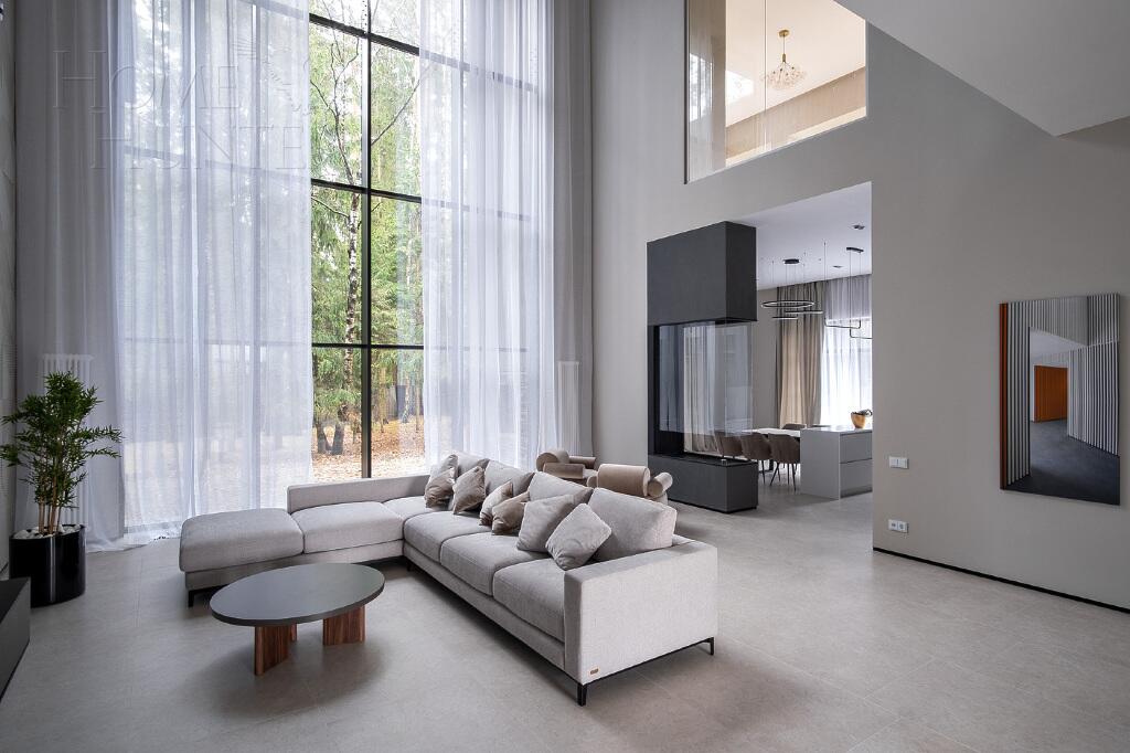 2-этажный коттедж 720 м² с отделкой