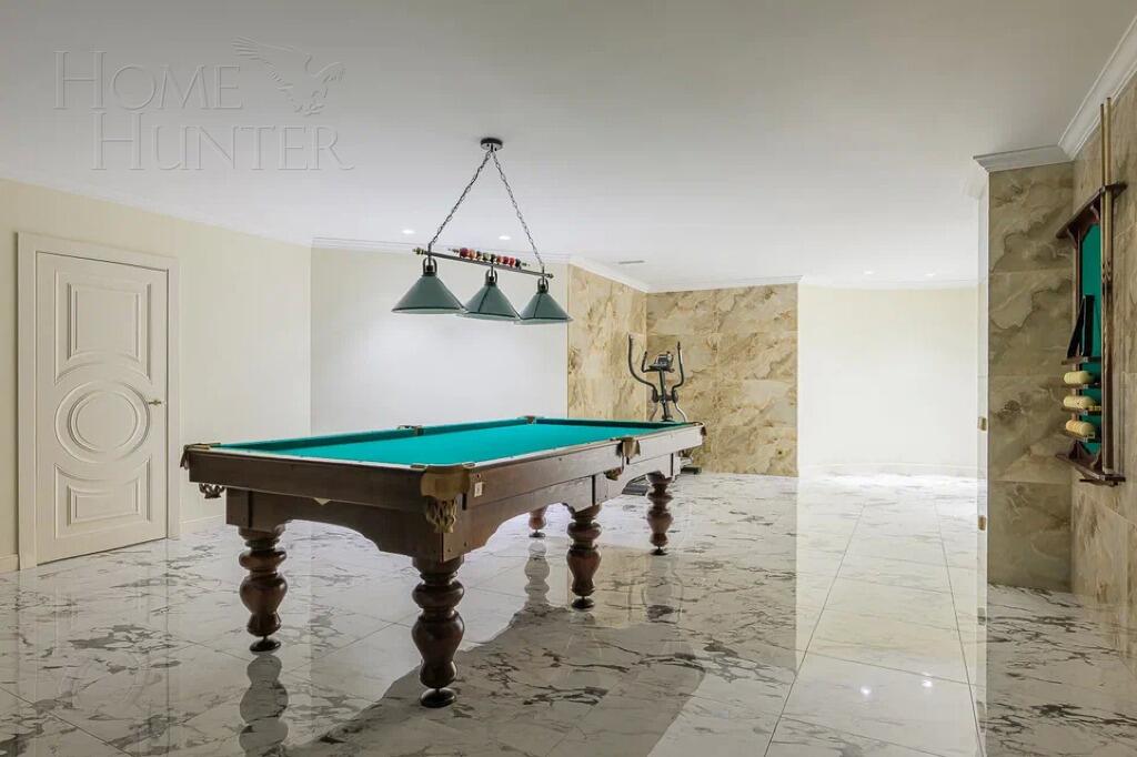 2-этажный коттедж 700 м² с отделкой