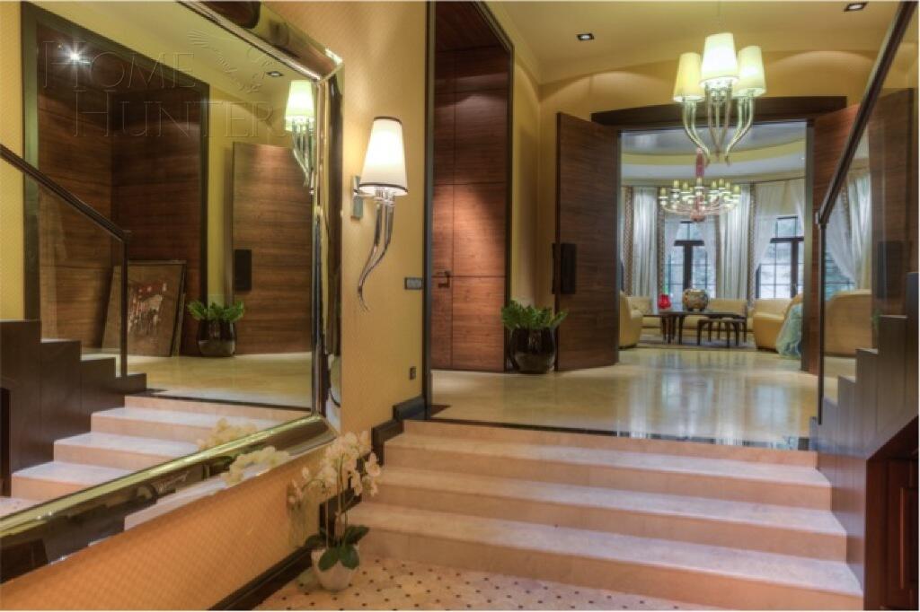 2-этажный коттедж 800 м² с отделкой