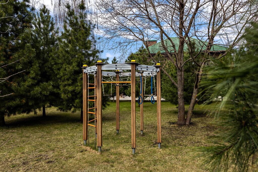 2-этажный коттедж 200 м² с отделкой