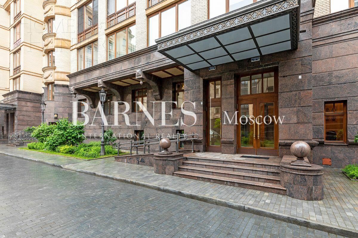 4-КОМН. КВАРТИРА БЕЗ ОТДЕЛКИ 245.9 М² НА 2 ЭТАЖЕ