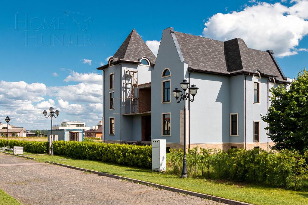 2-этажный коттедж 1 082 м² без отделки