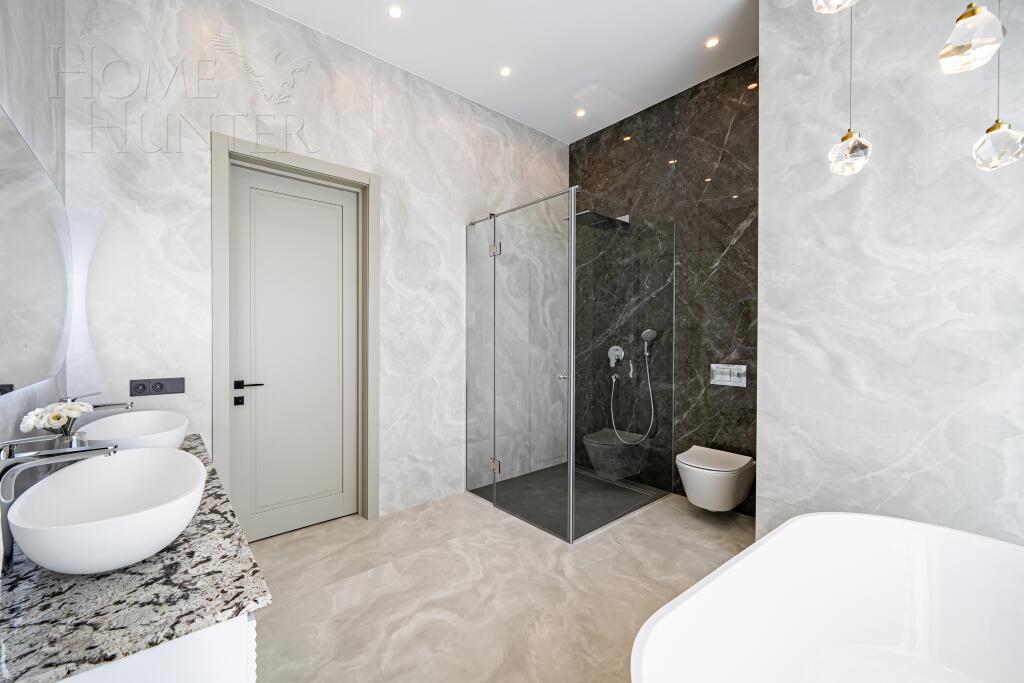 2-этажный коттедж 507.3 м² с отделкой