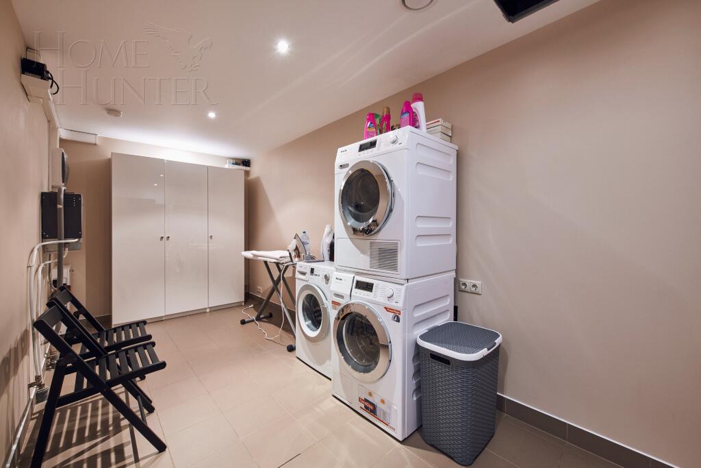 2-этажный коттедж 835 м² с отделкой