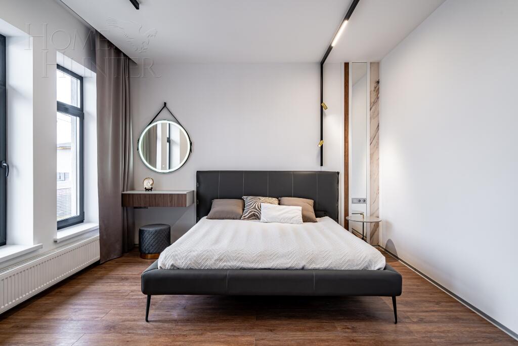 2-этажный коттедж 250 м² с отделкой