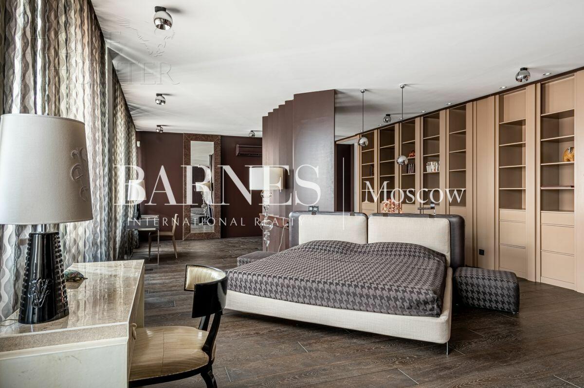 2-УРОВНЕВЫЙ ПЕНТХАУС С ОТДЕЛКОЙ 490 М² НА 7 ЭТАЖЕ