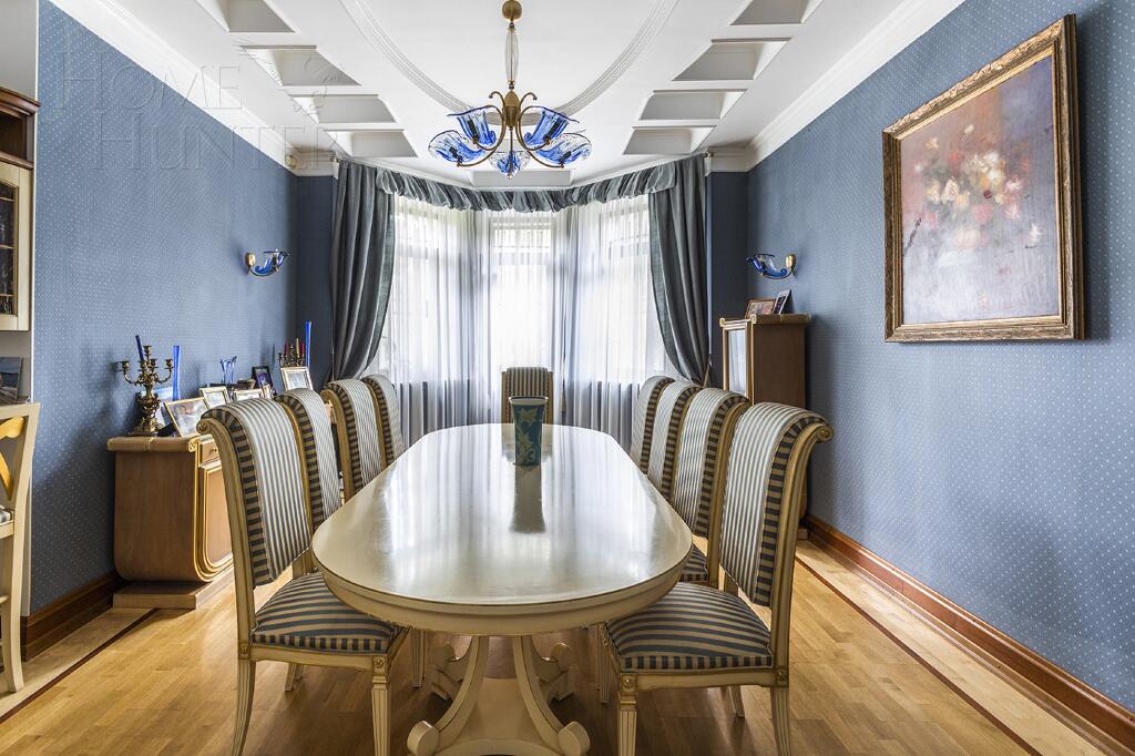 2-этажный коттедж 560 м² с отделкой