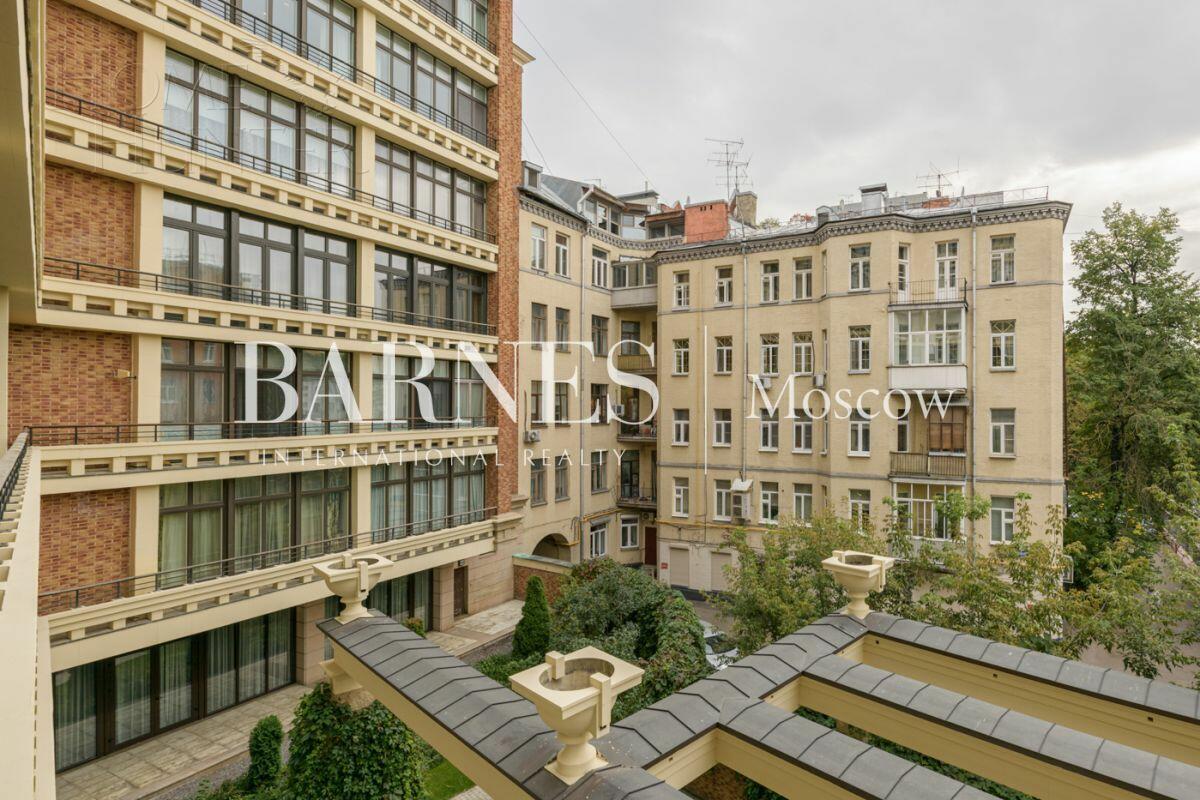 5-КОМН. КВАРТИРА БЕЗ ОТДЕЛКИ 250 М² НА 3 ЭТАЖЕ