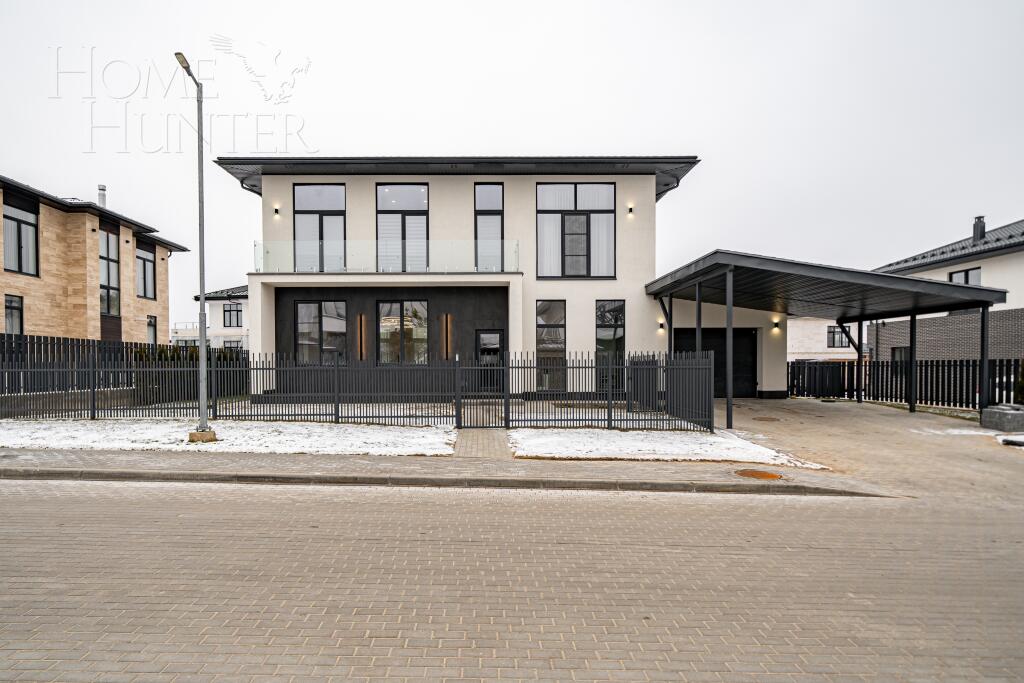 2-этажный коттедж 260 м² с отделкой