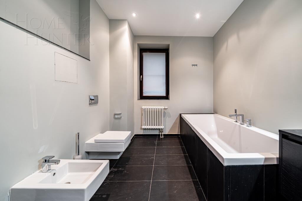 2-этажный коттедж 600 м² с отделкой