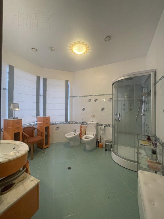 2-этажный коттедж 769 м² с отделкой