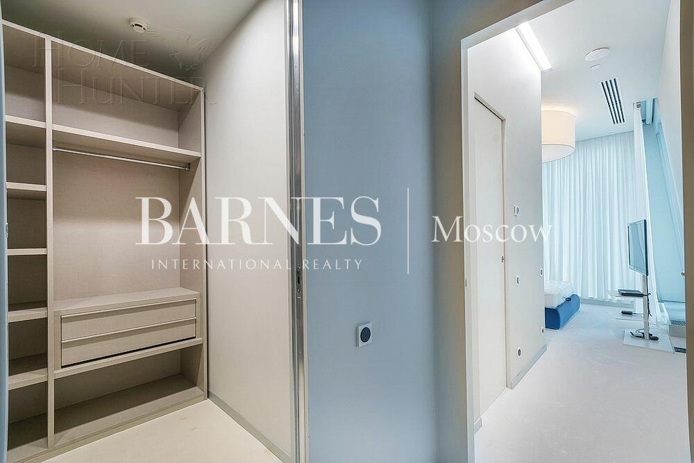 4-КОМН. АПАРТАМЕНТЫ С ОТДЕЛКОЙ 175.2 М² НА 40 ЭТАЖЕ