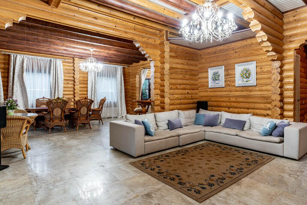 2-этажный коттедж 440 м² с отделкой