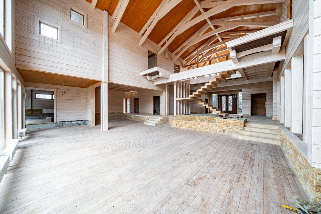 2-этажный коттедж 1 250 м² без отделки