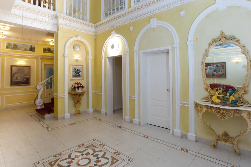 2-этажный коттедж 800 м² с отделкой