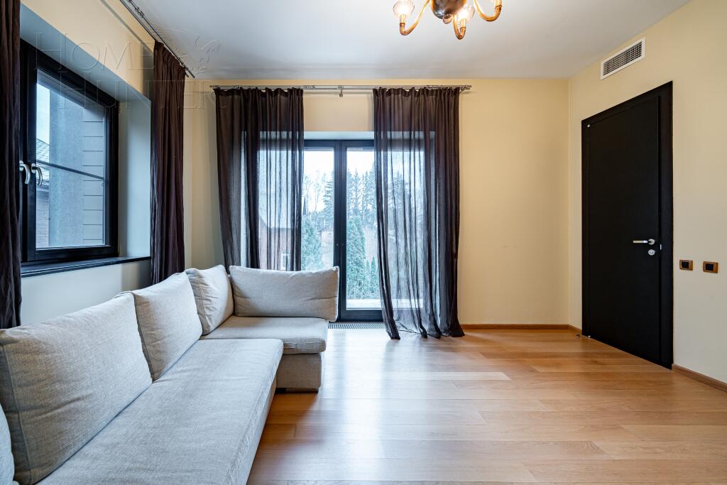 2-этажный коттедж 600 м² с отделкой