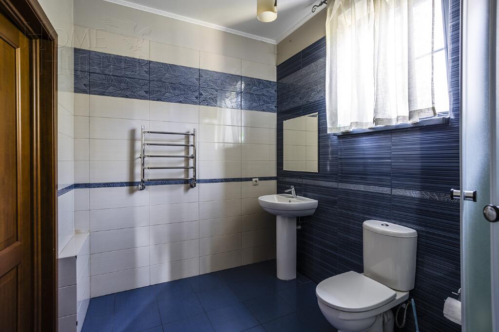 2-этажный коттедж 590 м² с отделкой