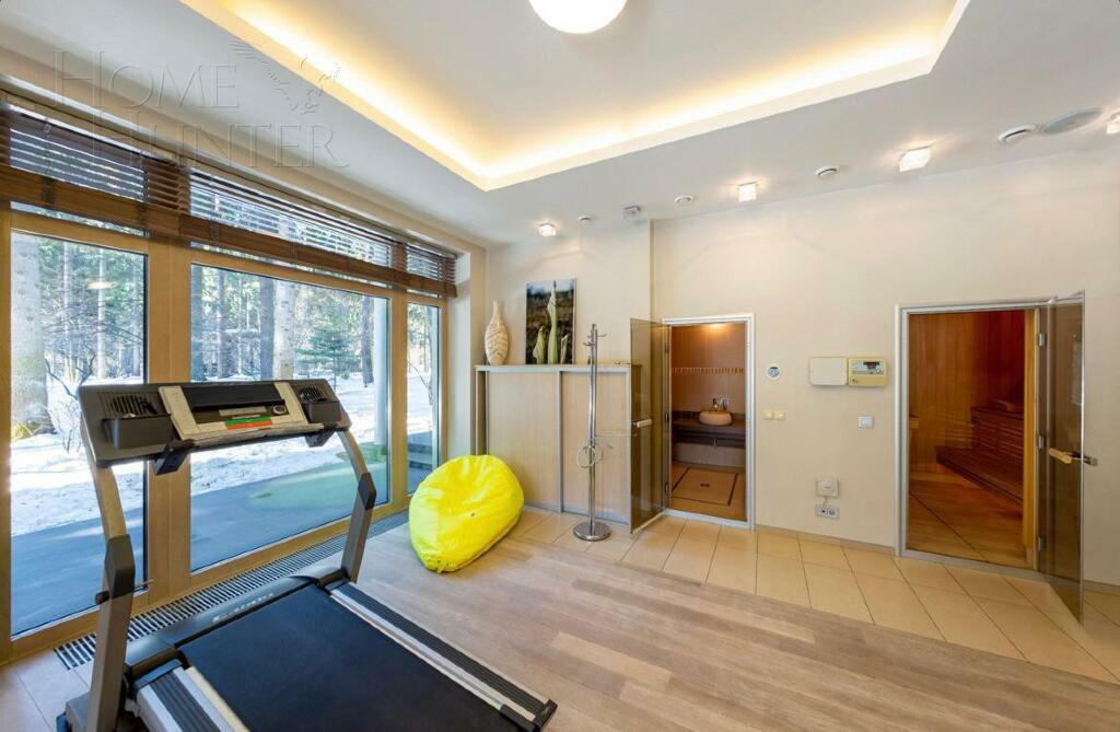 2-этажный коттедж 1 622 м² с отделкой